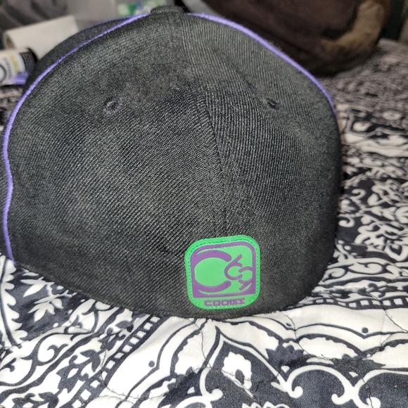 Coogi hat 7 3/4 - Picture 3 of 6